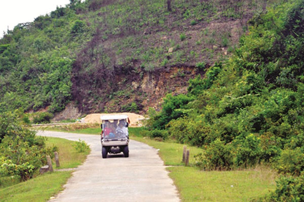 Peaceful weekend on Cai Chien Island, Tour in Vietnam