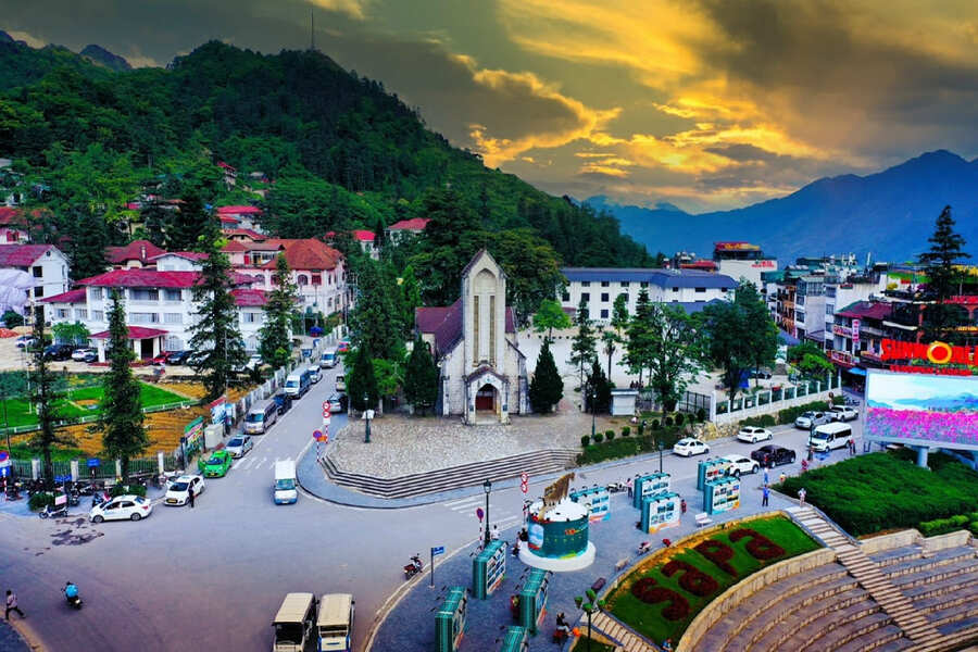 discover sapa town in Vietnam tour 5 days