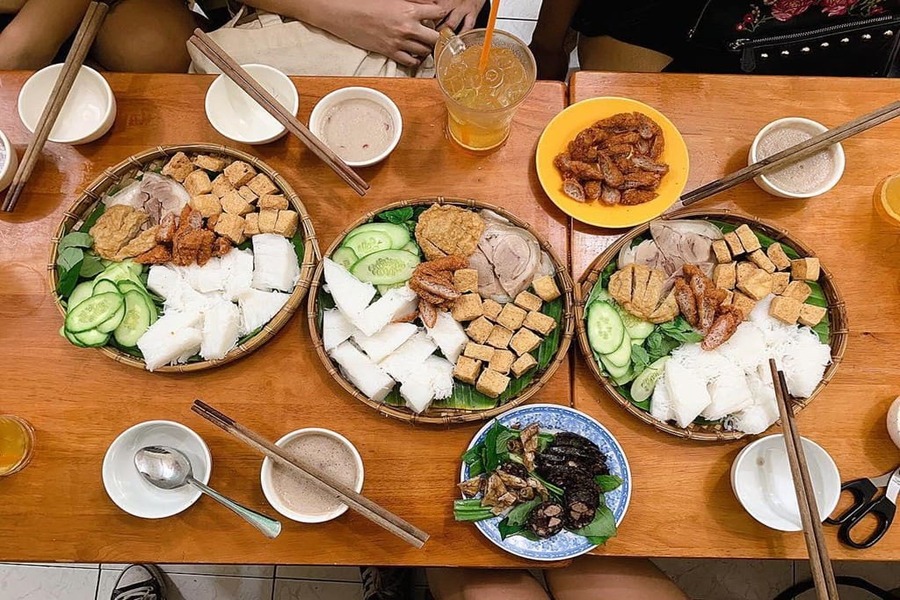 enjoy bun dau mam tom