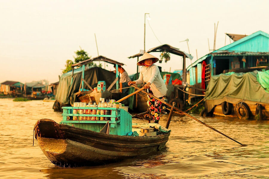 Cai Rang floating market, Vietnam Vacation Packages