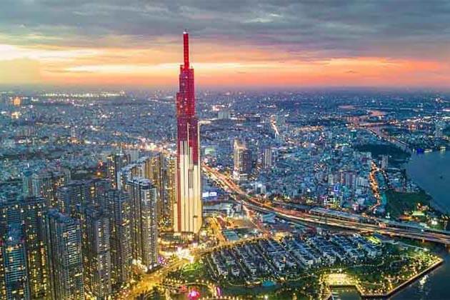 Hoan Kiem Lake, Local Tours in Vietnam