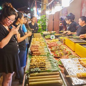 Street food in Hoi An - Vietnam 17 day itinerary
