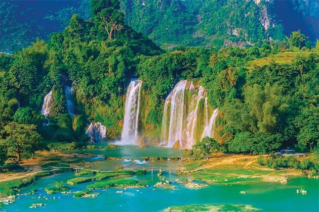 Non Nuoc in Cao Bang, Vietnam Local Tours