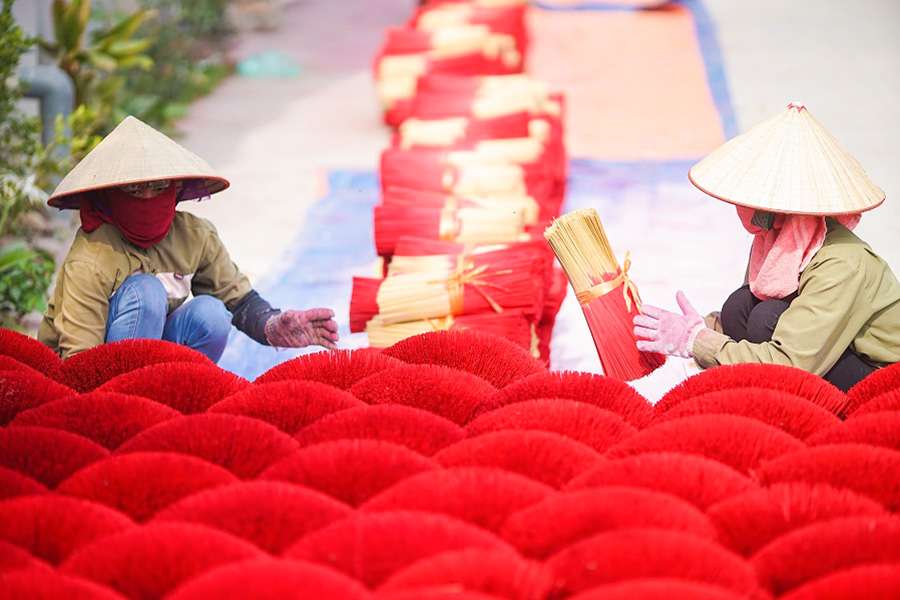 Quang Phu Cau incense village in Hanoi