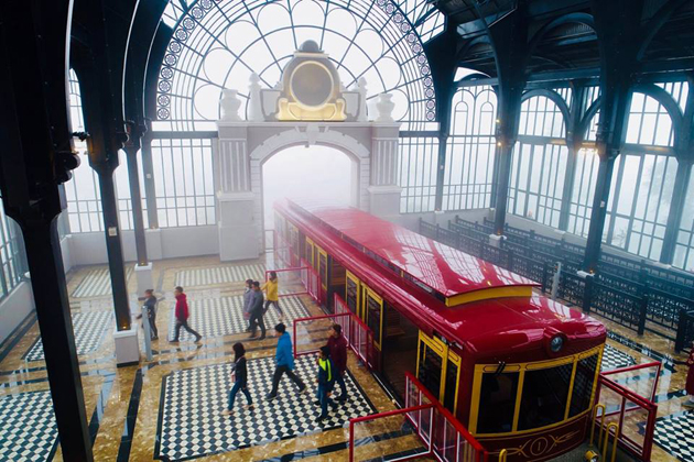train in sapa fansipan cable car, Local tour in Vietnam